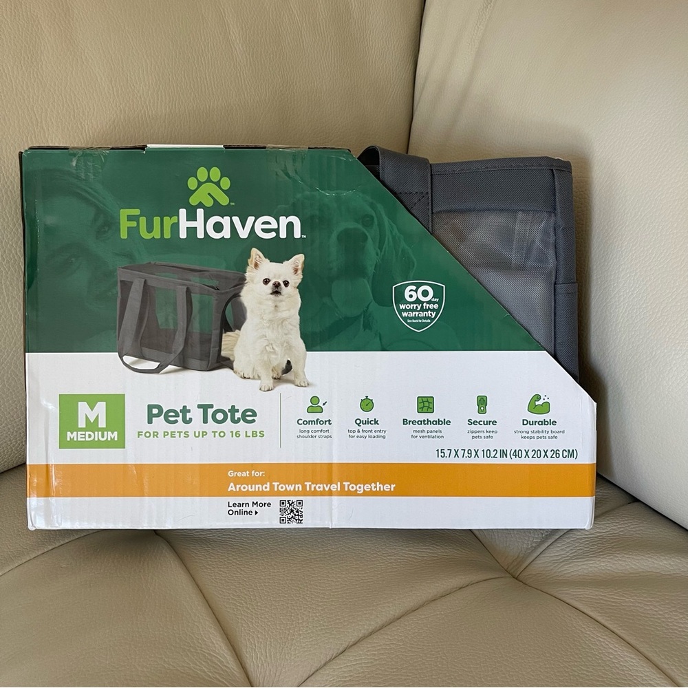 NWT Furhaven medium pet tote